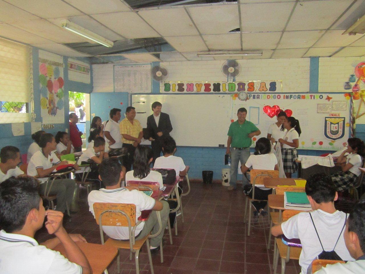 La Conciencia Fiscal En El Salvador Comienza En Las Escuelas ...